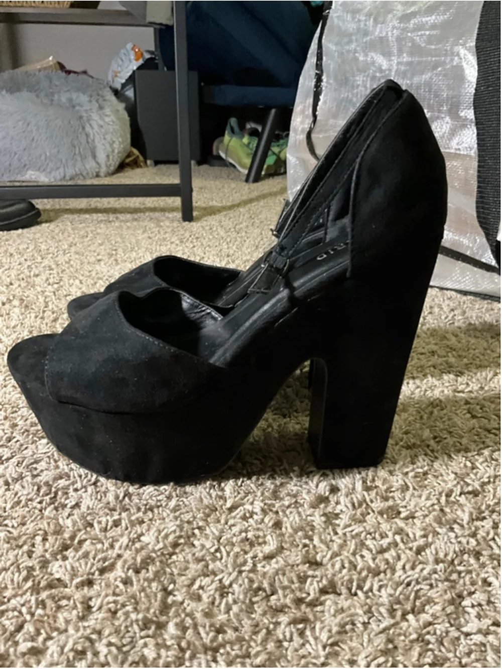 Women's Torrid Black Suede Platform Heels Size 10